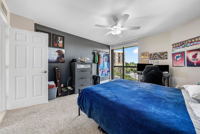 5279 Fountains Drive S 405, Lake Worth, FL 33467