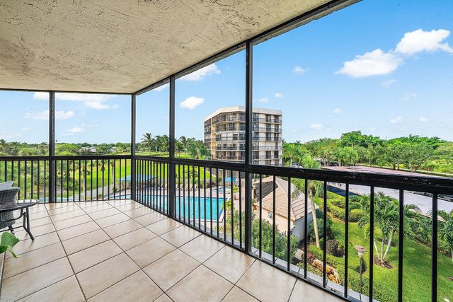 5279 Fountains Drive S 405, Lake Worth, FL 33467