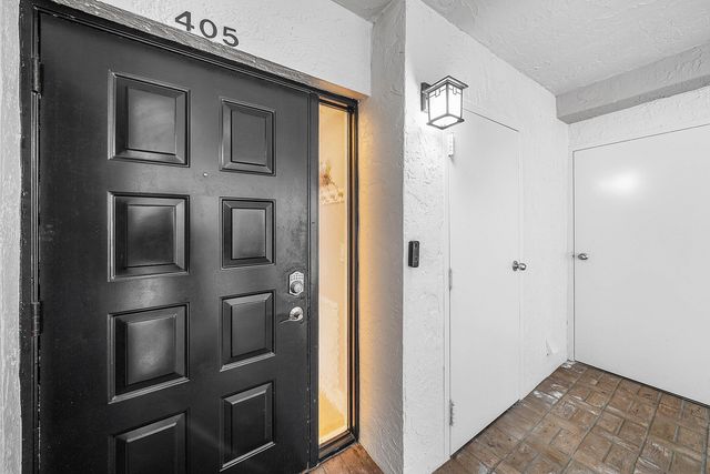 5279 Fountains Drive S 405, Lake Worth, FL 33467