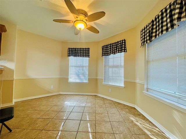 5835 Plantation Drive, Baytown, TX 77523