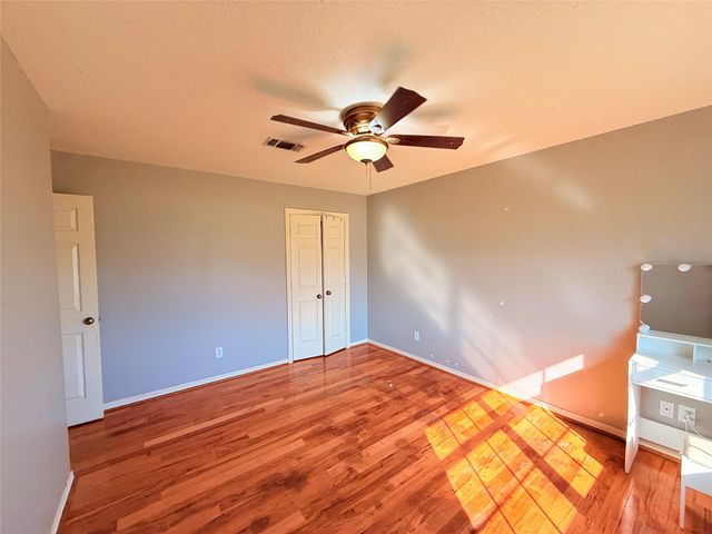 5835 Plantation Drive, Baytown, TX 77523