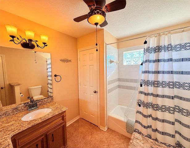 5835 Plantation Drive, Baytown, TX 77523