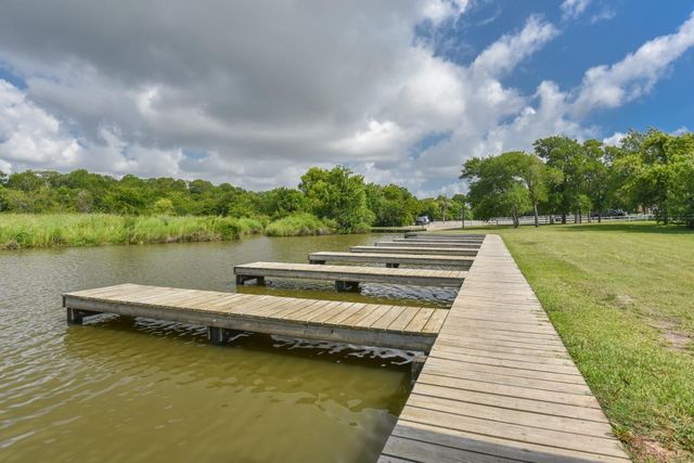 5835 Plantation Drive, Baytown, TX 77523