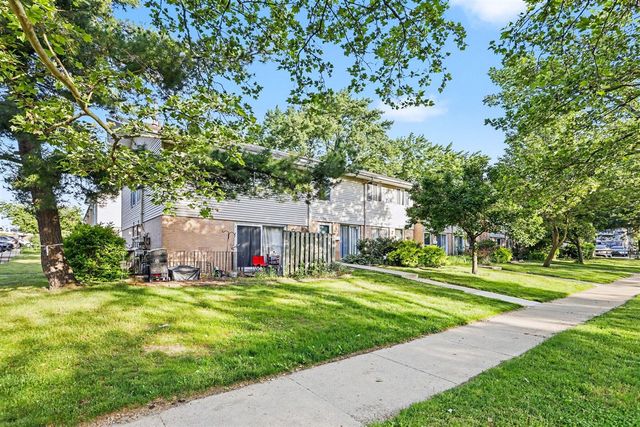 3621 Kenbrooke Court 77, Kalamazoo, MI 49006
