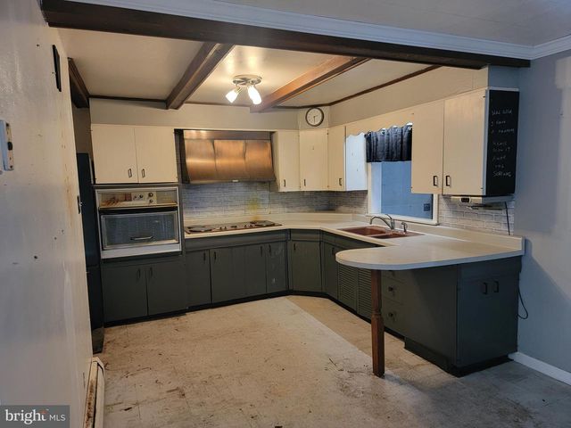 473 3RD AVE, Warminster, PA 18974