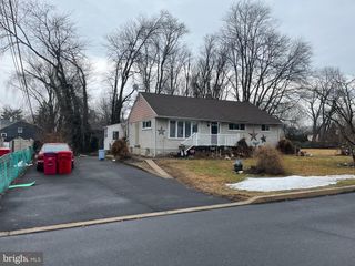 473 3RD AVE, Warminster, PA 18974