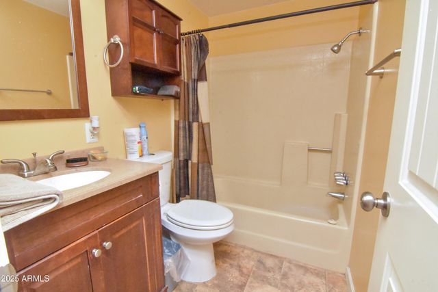 20415 E Sierra Drive E 8, Mayer, AZ 86333