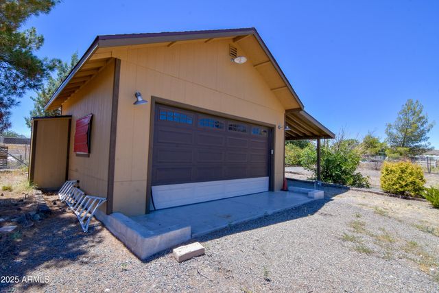 20415 E Sierra Drive E 8, Mayer, AZ 86333