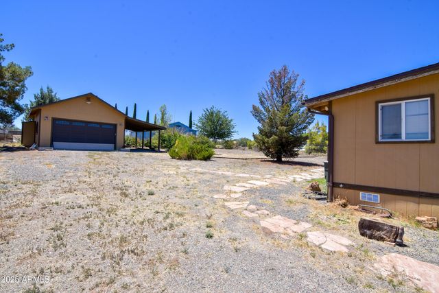 20415 E Sierra Drive E 8, Mayer, AZ 86333