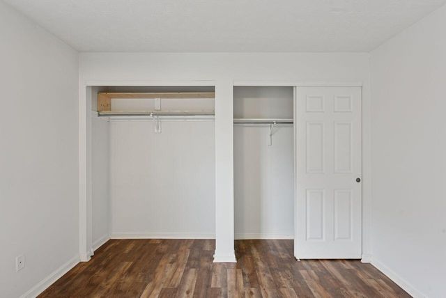 3 Highland Meadows Drive, 8, Highland Heights, KY 41076