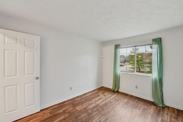 3 Highland Meadows Drive, 8, Highland Heights, KY 41076