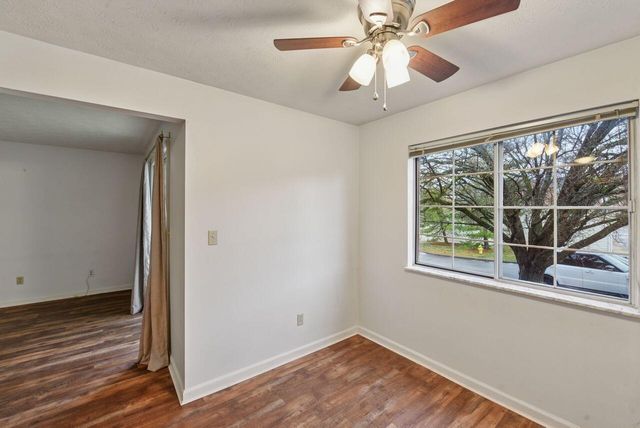 3 Highland Meadows Drive, 8, Highland Heights, KY 41076