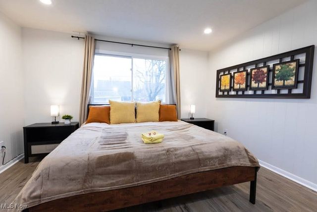 4029 Stonehaven Road, South Euclid, OH 44121