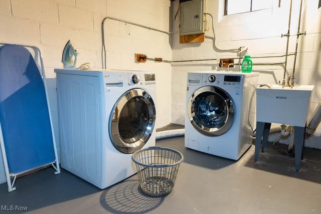 4029 Stonehaven Road, South Euclid, OH 44121