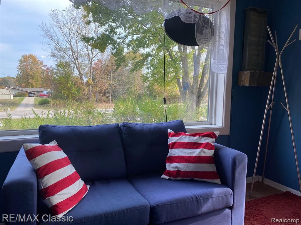 4607 M 36 Road, Pinckney, MI 48169