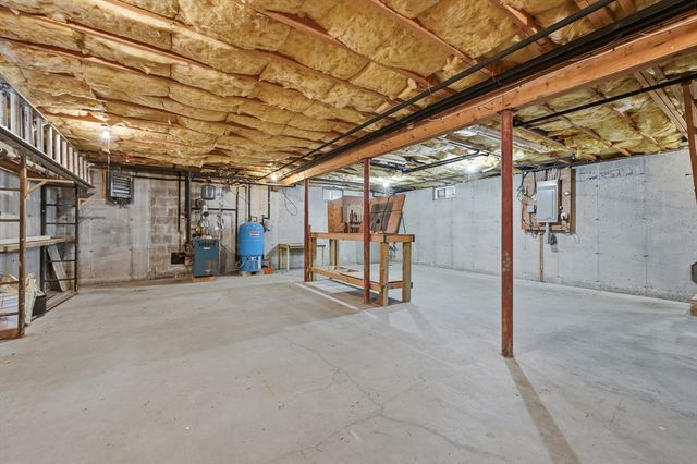 32 Tip Cart Dr, Chatham, MA 02633