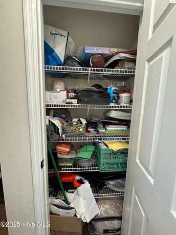 101 Spain Drive, Hubert, NC 28539