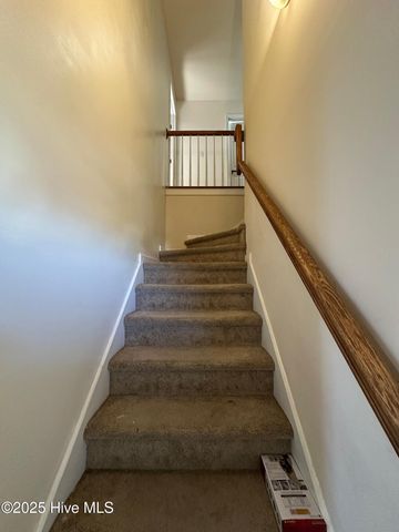 101 Spain Drive, Hubert, NC 28539