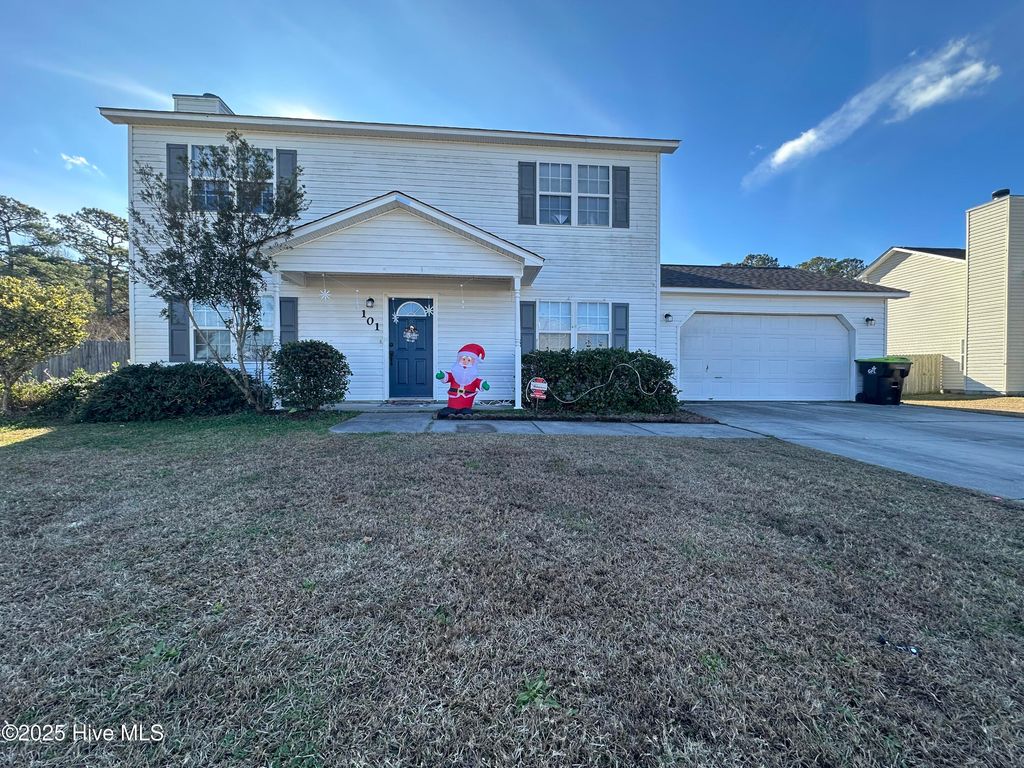 101 Spain Drive, Hubert, NC 28539