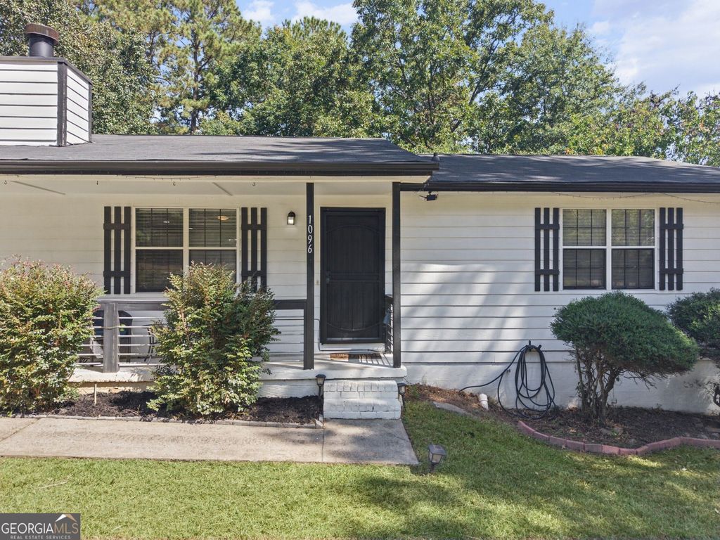 1096 Greendale Lane, Jonesboro, GA 30238 — photo 2