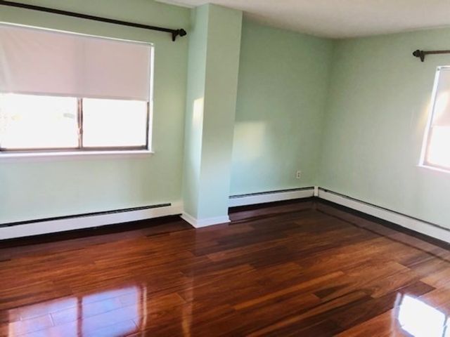 164 Galen Street 14, Watertown, MA 02472