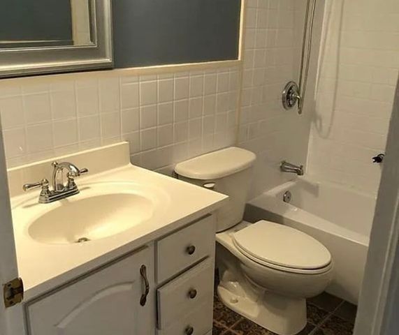 164 Galen Street 14, Watertown, MA 02472