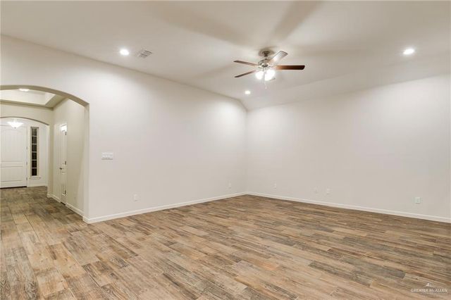 5124 Lost Creek Lane, Mcallen, TX 78504