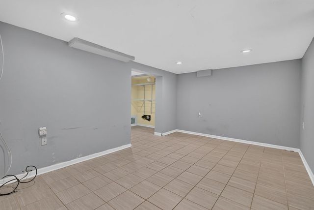 1531 Heidorn Avenue, Westchester, IL 60154