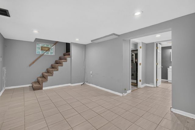 1531 Heidorn Avenue, Westchester, IL 60154