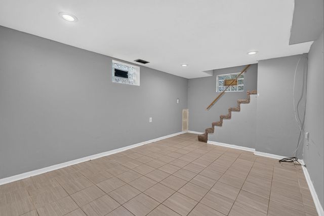 1531 Heidorn Avenue, Westchester, IL 60154