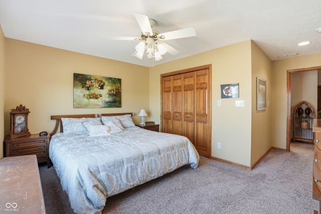 593 Weyworth Place, Greenwood, IN 46142