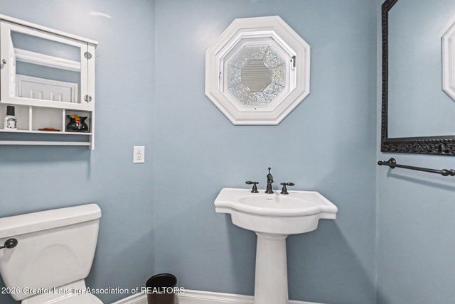 6206 Mallard Drive, Charlotte, MI 48813