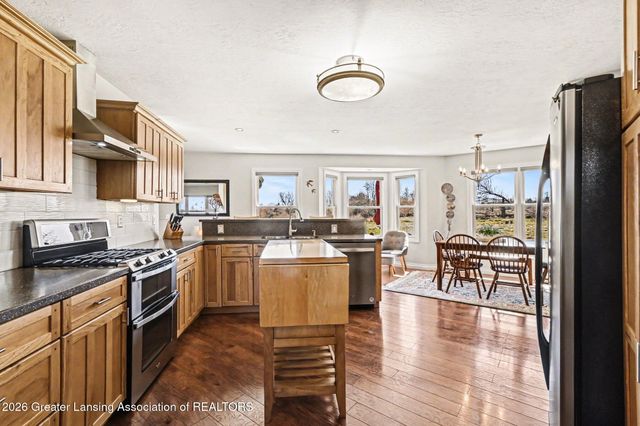 6206 Mallard Drive, Charlotte, MI 48813