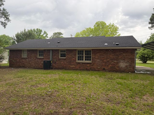 1061 Oswego Highway, Sumter, SC 29153