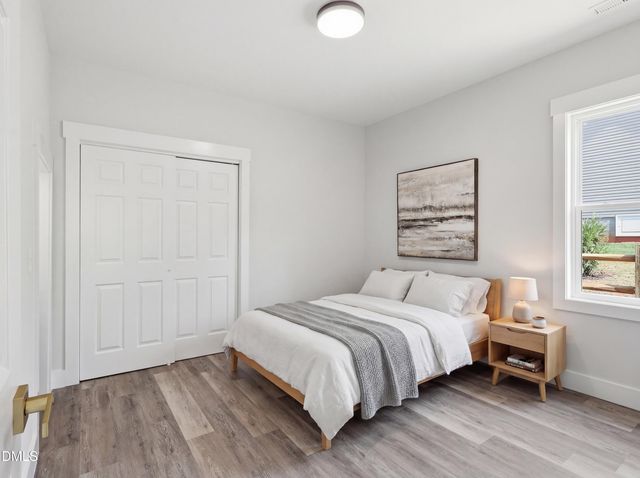 136 Nakoma Drive, Louisburg, NC 27549