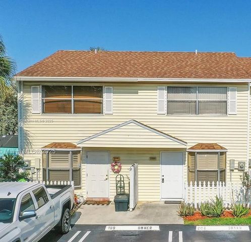 2699 NE 15th St, Pompano Beach, FL 33062