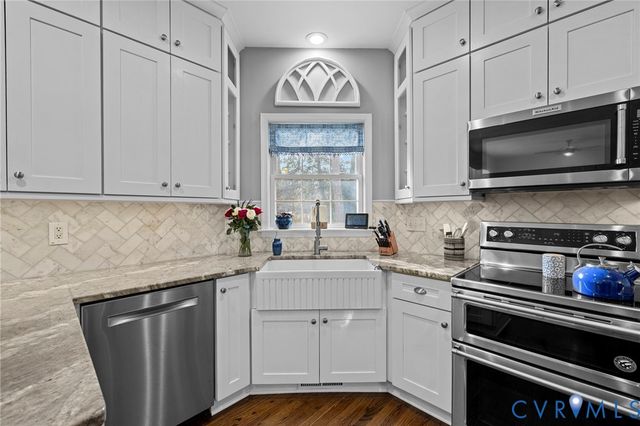 11317 W Abby Ct, Glen Allen, VA 23059