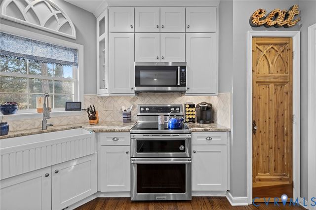 11317 W Abby Ct, Glen Allen, VA 23059