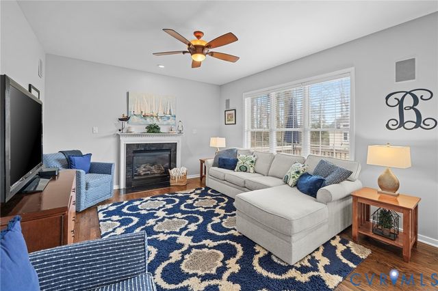 11317 W Abby Ct, Glen Allen, VA 23059