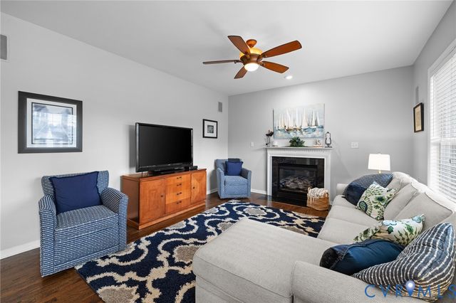 11317 W Abby Ct, Glen Allen, VA 23059