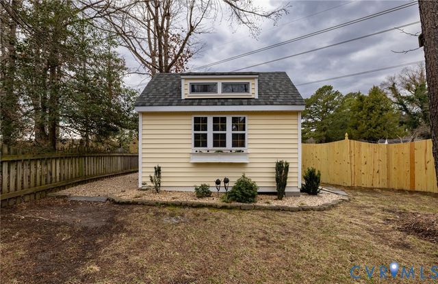 11317 W Abby Ct, Glen Allen, VA 23059