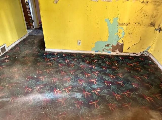 3365 Ridgecliffe Drive, Flint, MI 48532