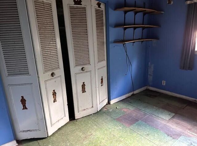 3365 Ridgecliffe Drive, Flint, MI 48532