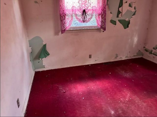 3365 Ridgecliffe Drive, Flint, MI 48532