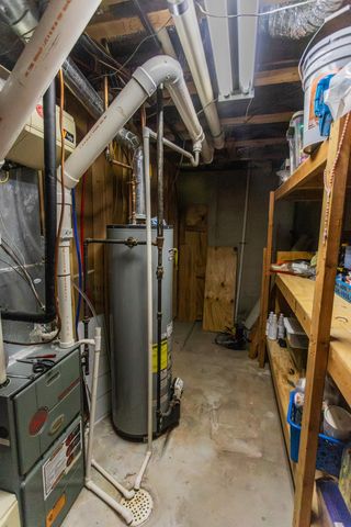 2419 N Crestline St, Wichita, KS 67205