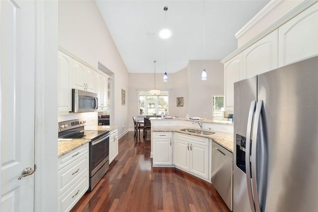 8942 SW 8TH ST, Ocala, FL 34481