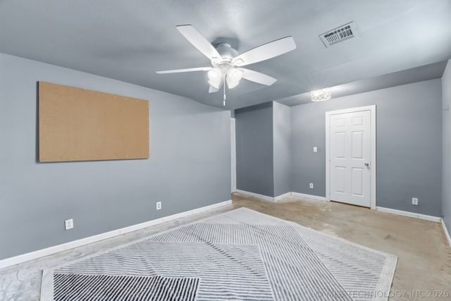 13685 E Crestview Drive, Claremore, OK 74019