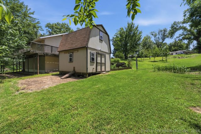 13685 E Crestview Drive, Claremore, OK 74019