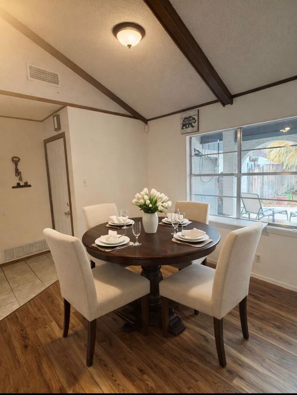 Image 11 of property listing at 2834 Chimney Rock Lane, San Angelo, TX 76904