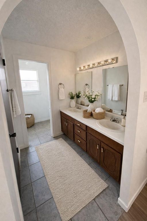 Image 7 of property listing at 2834 Chimney Rock Lane, San Angelo, TX 76904